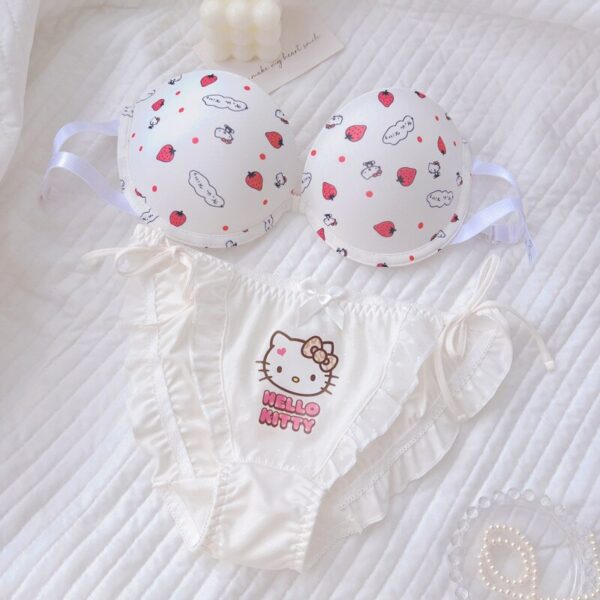 Hello Kitty Bra and Underwear
